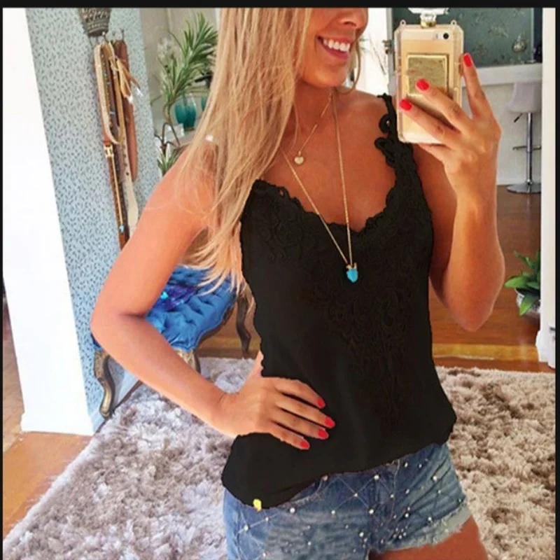 2021 high quality summer new lace stitching Harajuku fashion camisole t-shirt women
2021 high quality summer new lace stitching Harajuku fashion camisole t-shirt women