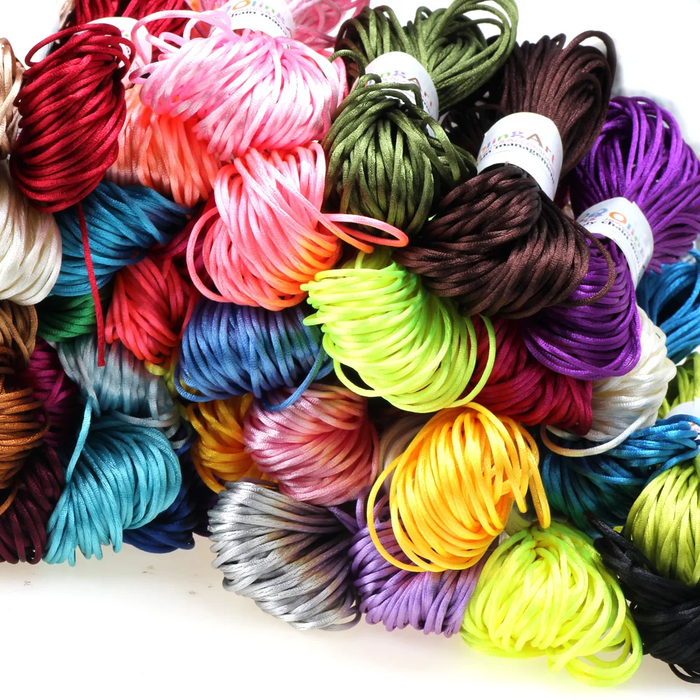 10Meter/Lot 1.5mm/2.0MM Chinese Knot Line Cord Silk Satin Nylon Trim Rattail DIY Handmade Knitting String
10Meter/Lot 1.5mm/2.0MM Chinese Knot Line Cord Silk Satin Nylon Trim Rattail DIY Handmade Knitting String
