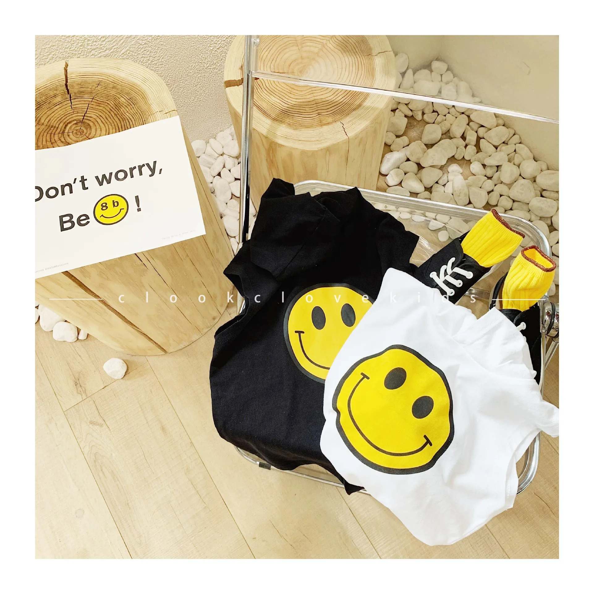 Toddler Boys Vests 2021 Summer New Kids Fashion Print Sleeveless Waistcoats Korean Smiley Hooded Vest for Boy Baby Cotton Vests
Toddler Boys Vests 2021 Summer New Kids Fashion Print Sleeveless Waistcoats Korean Smiley Hooded Vest for Boy Baby Cotton Vests