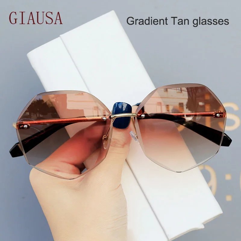 GIAUSANew fashion undercut sunglasses metal frameless glasses fashion net red same Sunglasses Gafas de sol
GIAUSANew fashion undercut sunglasses metal frameless glasses fashion net red same Sunglasses Gafas de sol