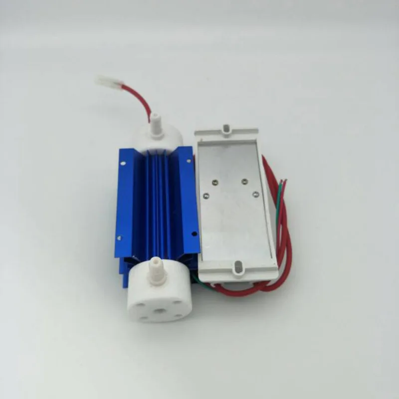 220V/3G Quartz Ozone Tube Ozone Generator Portable for Air Water Treatment Purifier for Home Air Purification
220V/3G Quartz Ozone Tube Ozone Generator Portable for Air Water Treatment Purifier for Home Air Purification