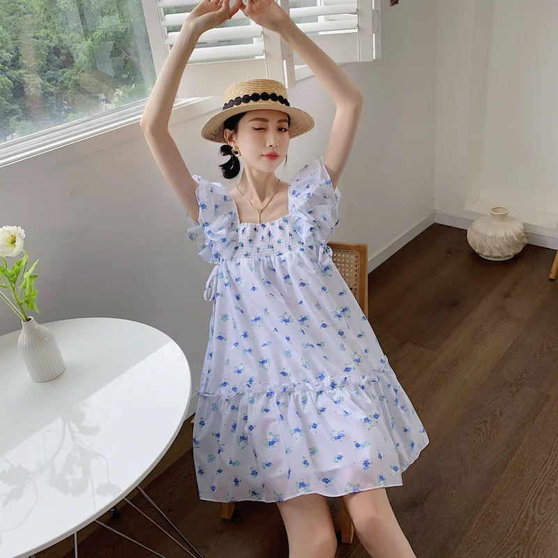 Korejepo Women Dress 2021 Summer New Vintage Sweet White Floral Square Collar Flying Sleeve Ruffle Loose Fashion Slim Mini Dress
Korejepo Women Dress 2021 Summer New Vintage Sweet White Floral Square Collar Flying Sleeve Ruffle Loose Fashion Slim Mini Dress