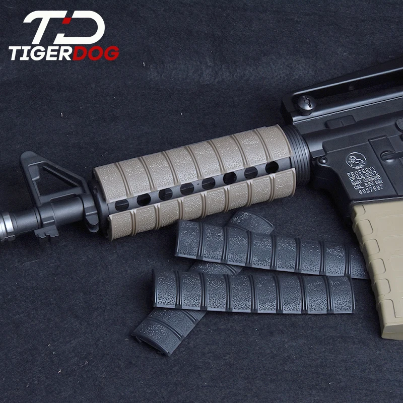 Tactical Handguard Rail Cover Nylon 3 pcs/pack Hunting Rifle M4 HK416Airsoft hunting Rail Panel For 20mm Picatinny Rail 
Tactical Handguard Rail Cover Nylon 3 pcs/pack Hunting Rifle M4 HK416Airsoft hunting Rail Panel For 20mm Picatinny Rail