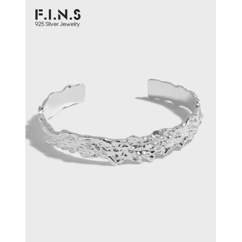F.I.N.S Irregular Uneven S925 Sterling Silver Open Bracelet Bangle Solid Silver 925 Wrist Bangles for Women Hand Fine Jewelry
F.I.N.S Irregular Uneven S925 Sterling Silver Open Bracelet Bangle Solid Silver 925 Wrist Bangles for Women Hand Fine Jewelry