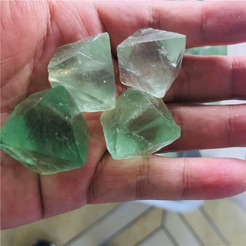 

Natural Octahedral Colorful Fluorite Raw Gemstone Ornament Cane Decoration Stone Green Purple Collection Stones Crystals Mineral