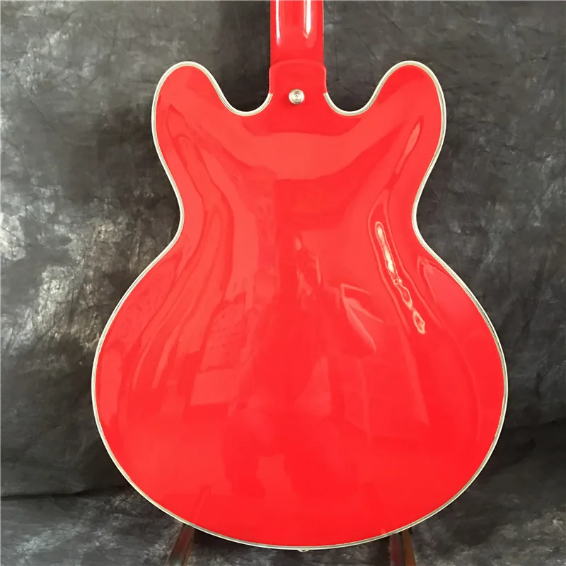 Custom red 335 jazz guitar 335 electric guitar high quality new arrival guitar. F empty jazz electric guitar
Custom red 335 jazz guitar 335 electric guitar high quality new arrival guitar. F empty jazz electric guitar
