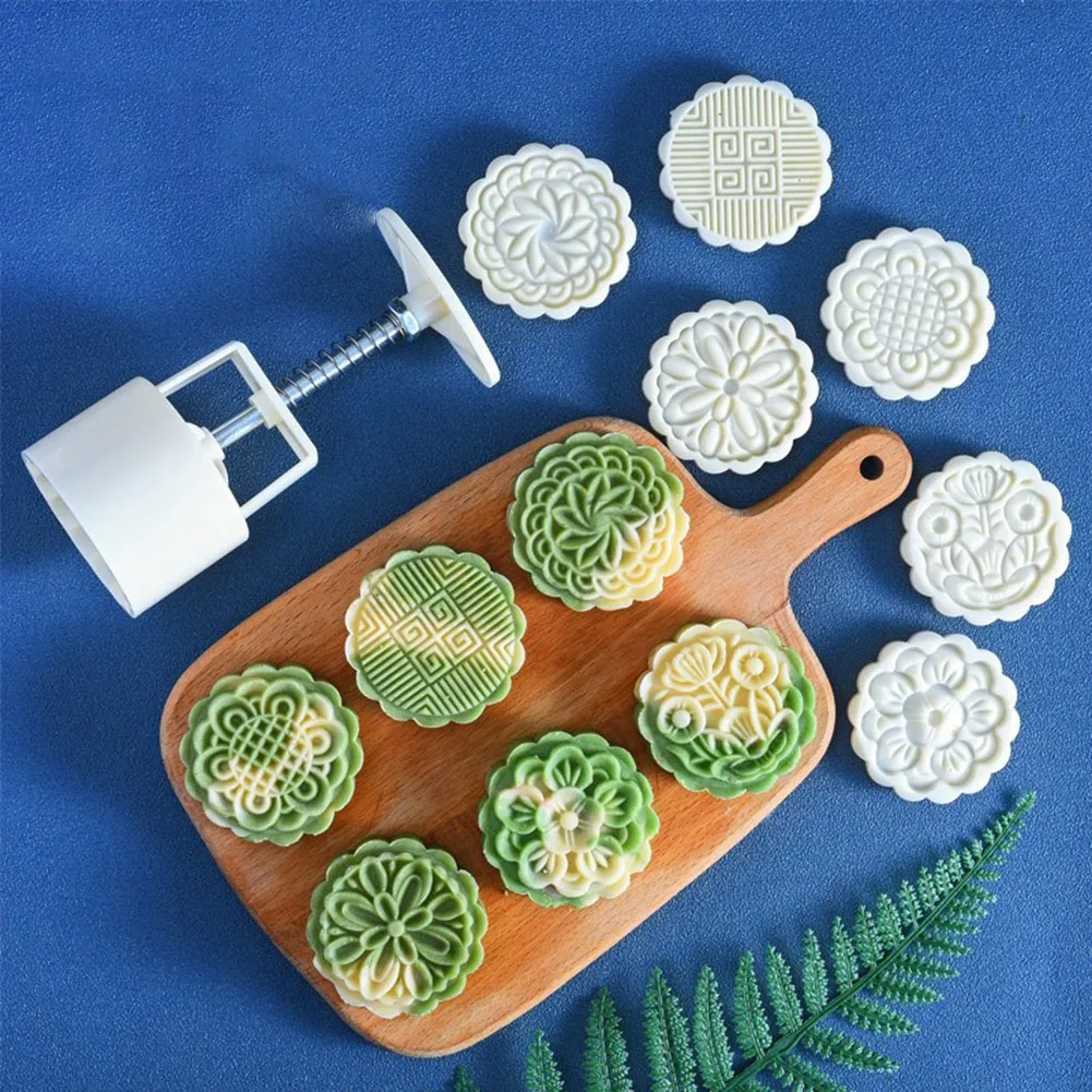 75G Cartoon Flower-Shaped Mooncake Mold Mooncake Tools Plastic Pastry Cake Plungers Hand Press Mooncake Mould Baking Tool
75G Cartoon Flower-Shaped Mooncake Mold Mooncake Tools Plastic Pastry Cake Plungers Hand Press Mooncake Mould Baking Tool