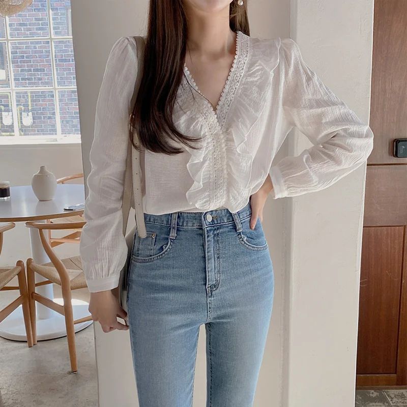 Ранняя осень Корейская Ретро Стильная дизайнерская кружевная белая рубашка Стильный Топ
Ранняя осень Корейская Ретро Стильная дизайнерская кружевная белая рубашка Стильный Топ
