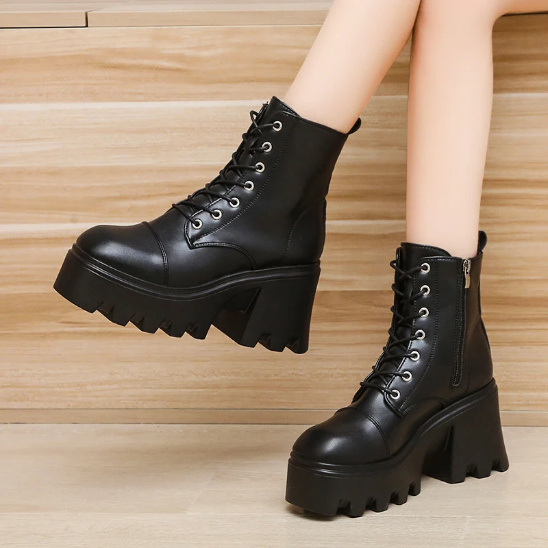 2021New Women Boots Autumn Ankle Boots For Women Motorcycle Boots Chunky Heels Casual Lacing Round Toe Platform Boots
2021New Women Boots Autumn Ankle Boots For Women Motorcycle Boots Chunky Heels Casual Lacing Round Toe Platform Boots