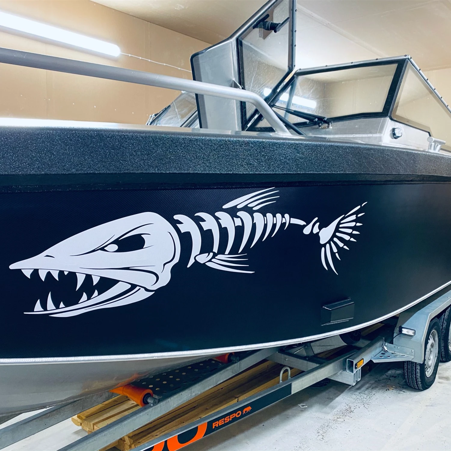 pvc Hot Sale Fish Bone Stickers For Boat Body Decal Styling Engine Hood Decor Cruise Sticker Mural Vinyl Covers Autosticker 
pvc Hot Sale Fish Bone Stickers For Boat Body Decal Styling Engine Hood Decor Cruise Sticker Mural Vinyl Covers Autosticker