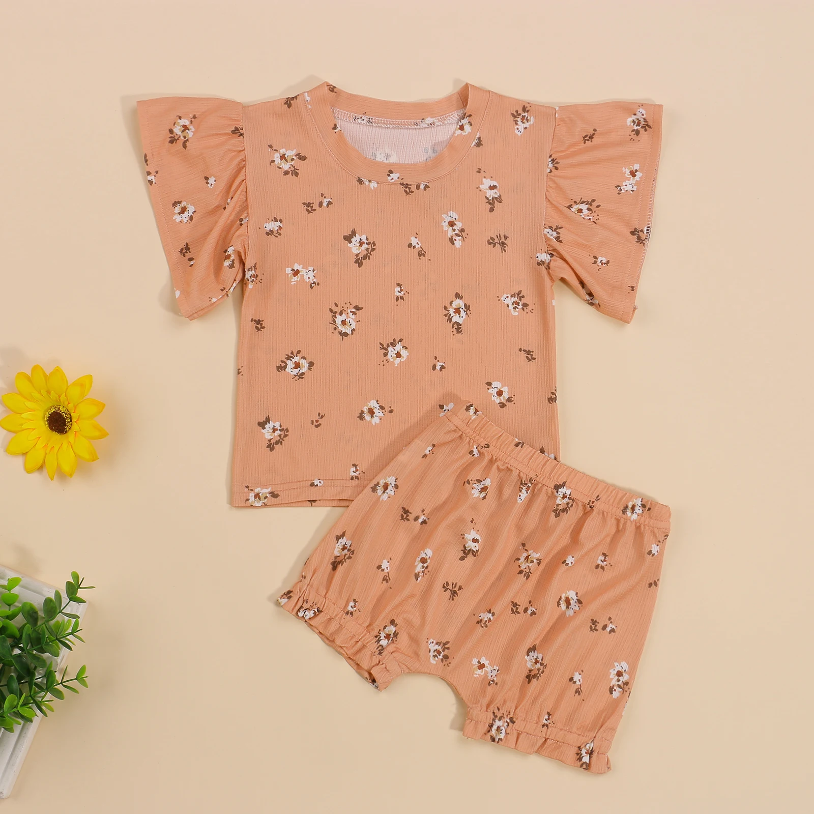 2Pcs Baby Girls Summer Outfits Cute Floral Print Short Sleeve T-Shirts + Shorts Set
2Pcs Baby Girls Summer Outfits Cute Floral Print Short Sleeve T-Shirts + Shorts Set