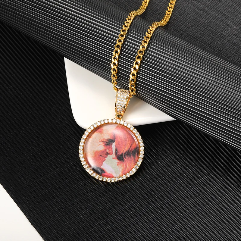 Custom Round Shape Photo Medallions Necklace For Women Stainless Steel Curb Chain Pendant Necklace Geometric Jewelry Girls Gifts
Custom Round Shape Photo Medallions Necklace For Women Stainless Steel Curb Chain Pendant Necklace Geometric Jewelry Girls Gifts