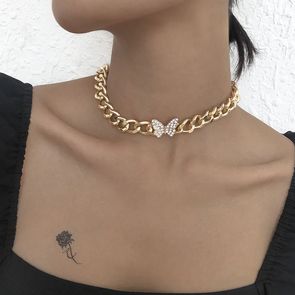 Jewelry 2021 Necklace Alloy Thick Chain Woman Necklace Gothic Texture Butterfly Pendant Necklace Fashion Jewelry Gift Necklace
Jewelry 2021 Necklace Alloy Thick Chain Woman Necklace Gothic Texture Butterfly Pendant Necklace Fashion Jewelry Gift Necklace