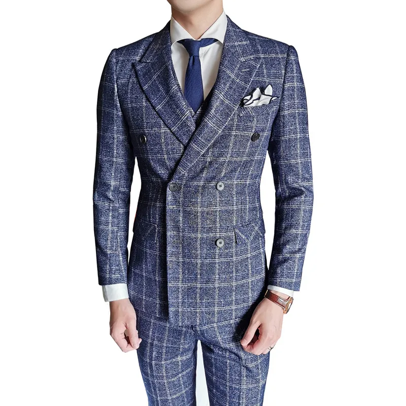 Пиджак мужской, двубортный, в британском стиле
Пиджак мужской, двубортный, в британском стиле