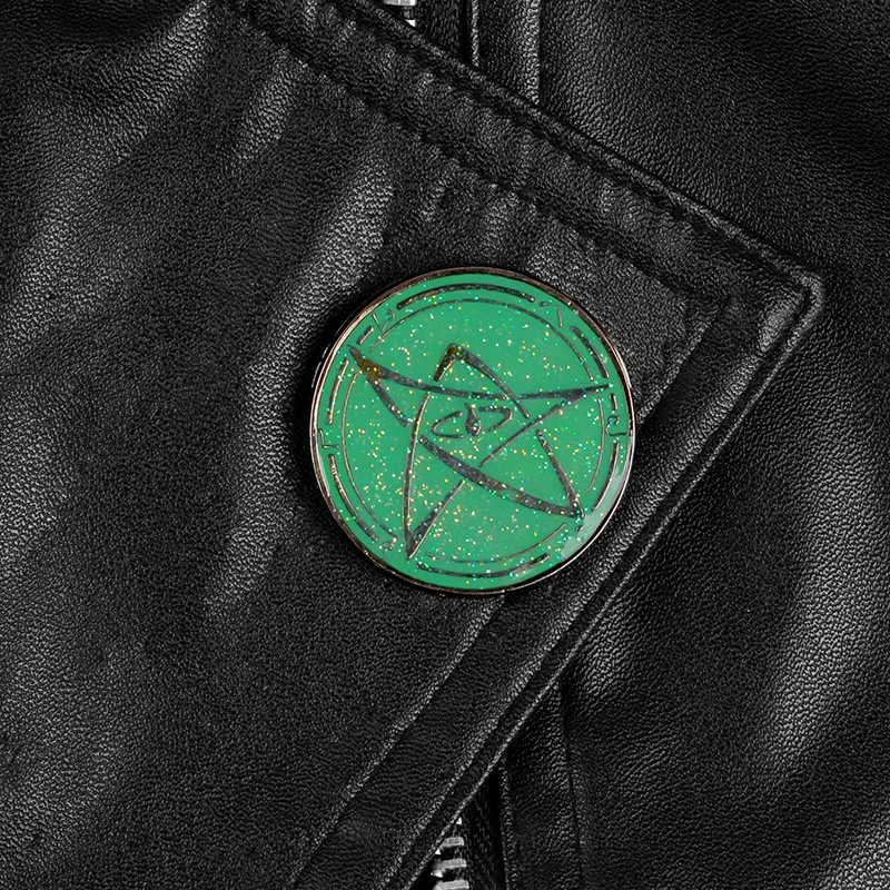 The Call of Cthulhu COC TRPG Round Brooches Backpack Bag Hat Leather Jackets Fashion Accessories Jewelry Brooches for men women
The Call of Cthulhu COC TRPG Round Brooches Backpack Bag Hat Leather Jackets Fashion Accessories Jewelry Brooches for men women