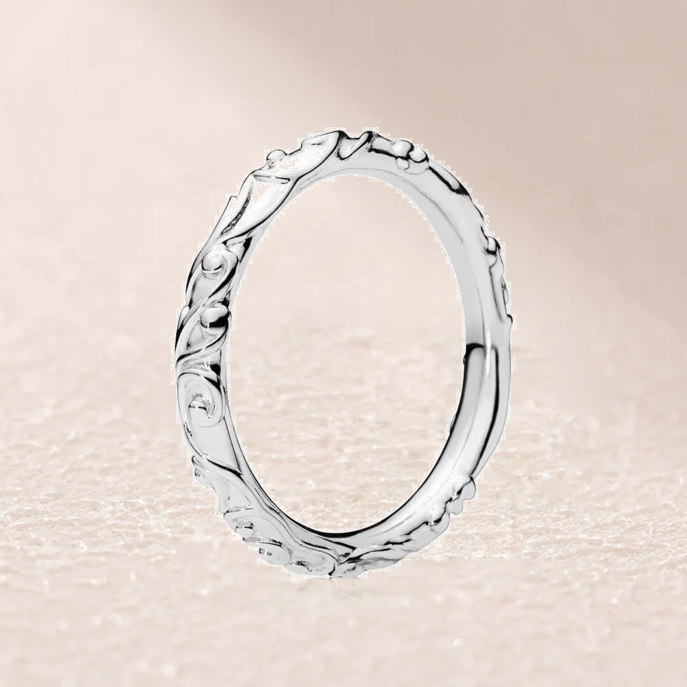 197690 REGAL PATTERN RING
197690 REGAL PATTERN RING