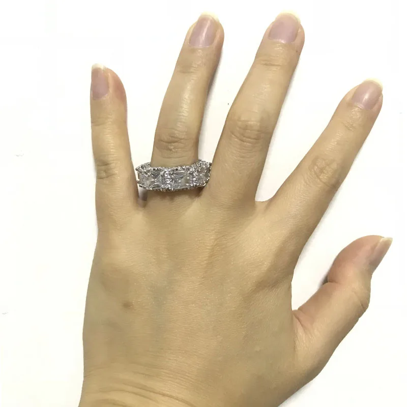 Fashion Jewelry 
Fashion Jewelry