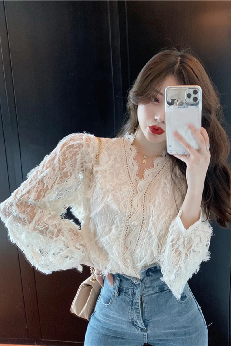 Saliency 2020 New Lace Inner Bottoming Shirt Women's Spring and Autumn Net Gauze Long-sleeved Top Krean Fashion Small Shirt
Saliency 2020 New Lace Inner Bottoming Shirt Women's Spring and Autumn Net Gauze Long-sleeved Top Krean Fashion Small Shirt