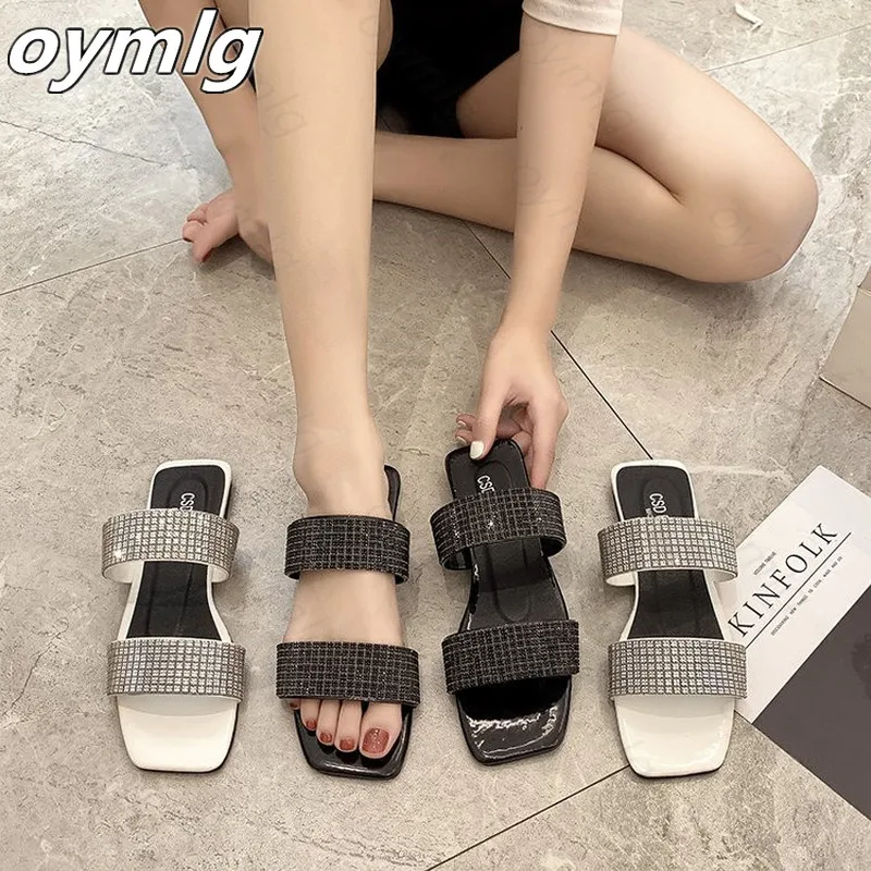 2021 Women Summer Slippers Fashion Bling Female Black White Flip Flops Beach Diamond Flat Shoes Outdoor Sandals Glitter Sandals
2021 Women Summer Slippers Fashion Bling Female Black White Flip Flops Beach Diamond Flat Shoes Outdoor Sandals Glitter Sandals