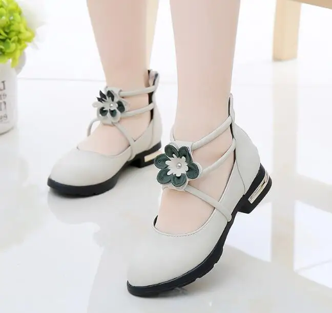 Princess Shoes Kids Butterfly Glitter Flowers Girls School Golden Shoes Fashion Soft Leather Party Performance shoes For Toddler
Princess Shoes Kids Butterfly Glitter Flowers Girls School Golden Shoes Fashion Soft Leather Party Performance shoes For Toddler