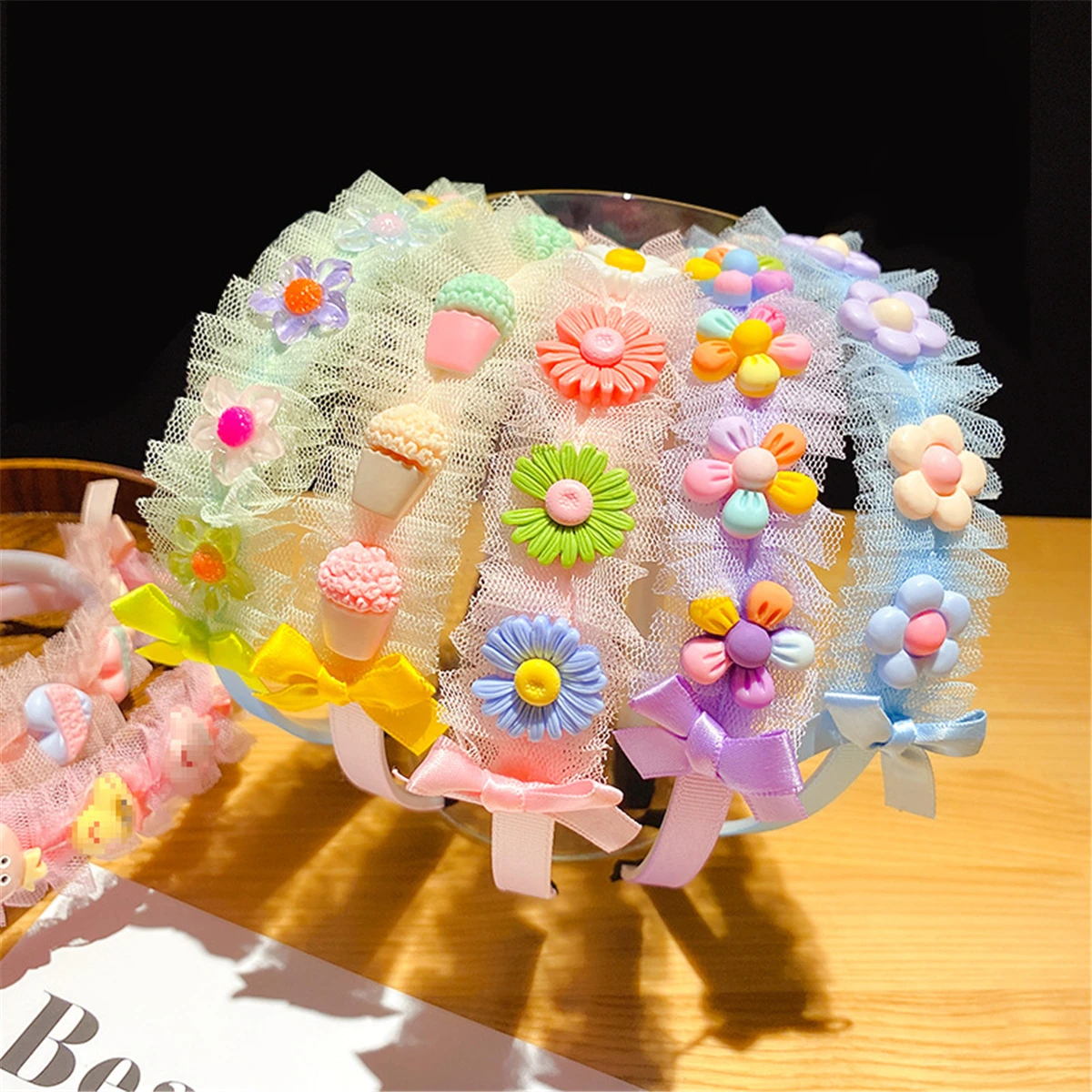 Korea Super Bargain Sale New Children's Lovely Flower Cartoon Hairband Little Girl Cute Headband Kids Hair Hoop Hair Accessories
Korea Super Bargain Sale New Children's Lovely Flower Cartoon Hairband Little Girl Cute Headband Kids Hair Hoop Hair Accessories