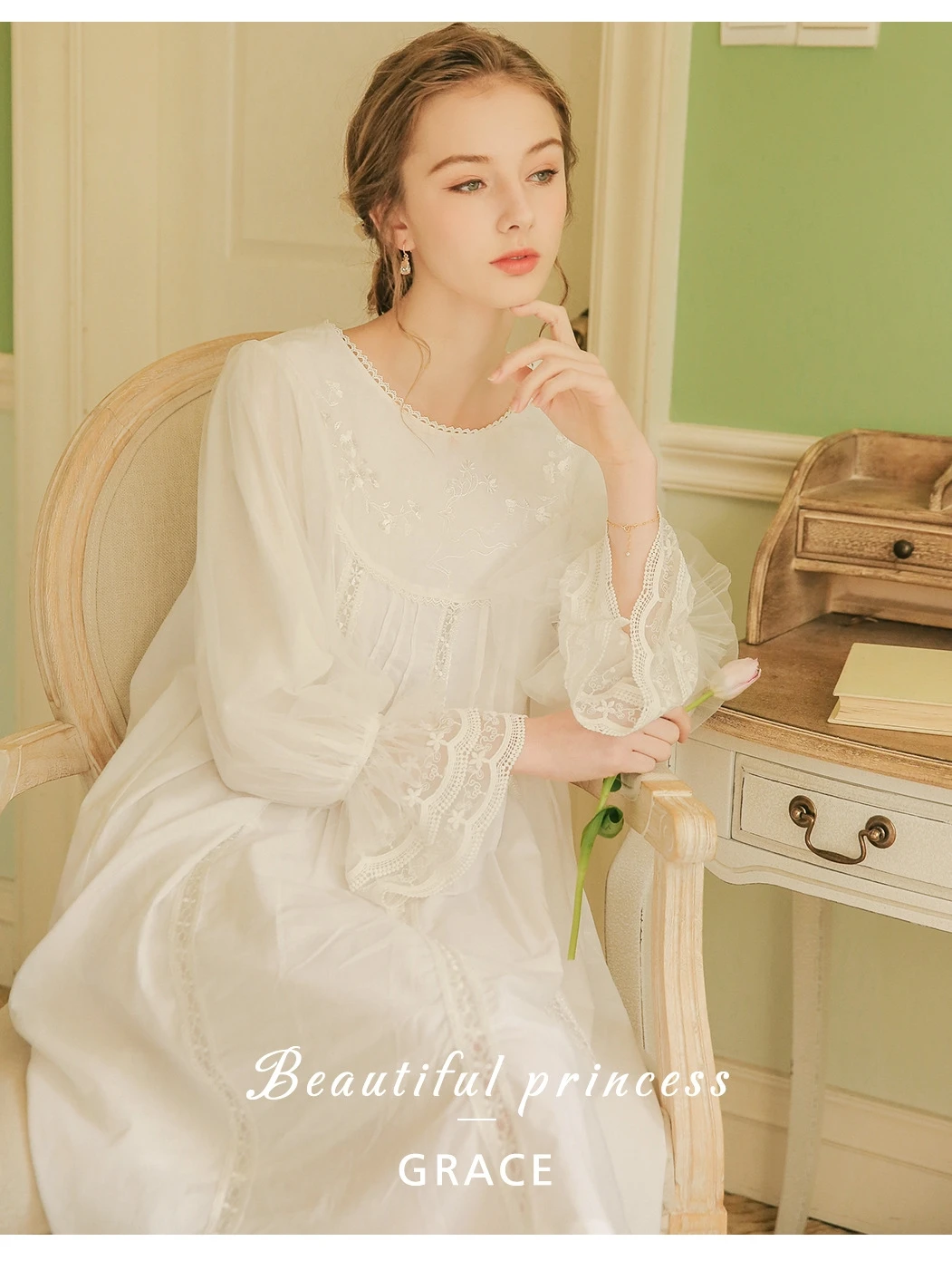 French Lace Nightdress for Women Summer Sexy Long Sleeve Sweet Princess Nightgown Palace Fairy Style Round Neck White Sleepwear
French Lace Nightdress for Women Summer Sexy Long Sleeve Sweet Princess Nightgown Palace Fairy Style Round Neck White Sleepwear
