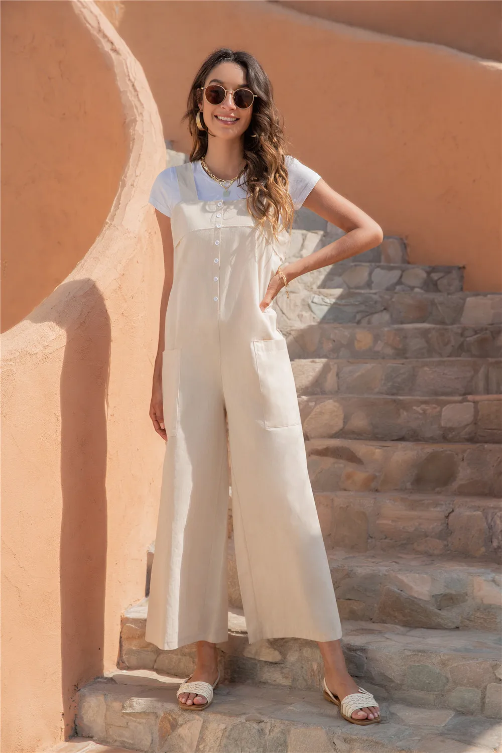 2021 European and American Women's Summer New Leisure Retro Long Strap Wide Leg Pants 1820
2021 European and American Women's Summer New Leisure Retro Long Strap Wide Leg Pants 1820