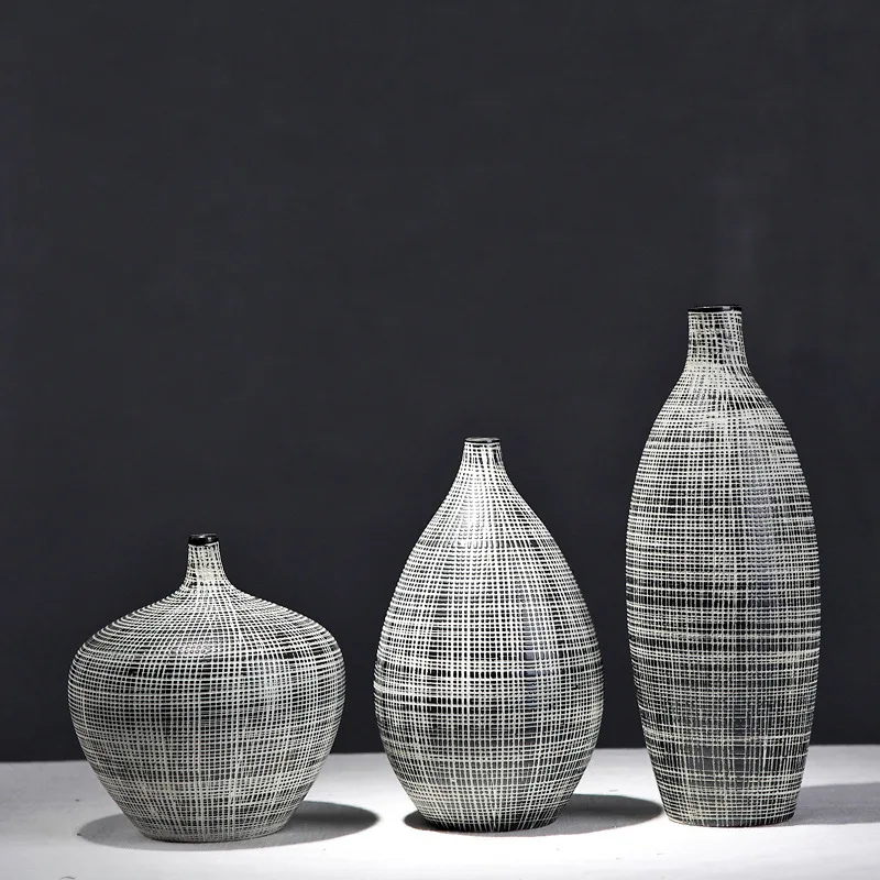 Simple Ceramic Geometric Line Vase Flower Arrangement Pot Decoration Home Living Room Balcony Decoration Crafts
Simple Ceramic Geometric Line Vase Flower Arrangement Pot Decoration Home Living Room Balcony Decoration Crafts