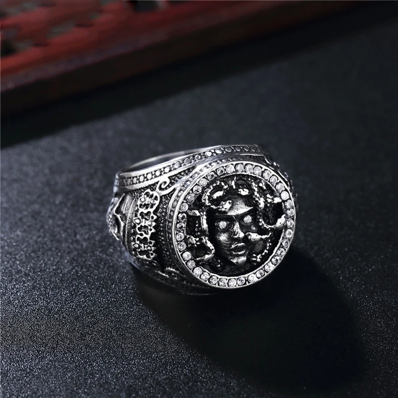 Fashion Silver Color Greek Mythology Snake Head Medusa Rings For Women Men Punk Style Stainless Steel Wedding Bands Jewelry 2021 
Fashion Silver Color Greek Mythology Snake Head Medusa Rings For Women Men Punk Style Stainless Steel Wedding Bands Jewelry 2021