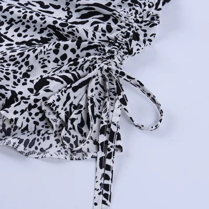 QRWR Summer Women Skirts 2021 New Korean High Waist Print Mini Skirt Women Sexy Leopard Lace Up Shirring Ruffles Short Skirt
QRWR Summer Women Skirts 2021 New Korean High Waist Print Mini Skirt Women Sexy Leopard Lace Up Shirring Ruffles Short Skirt