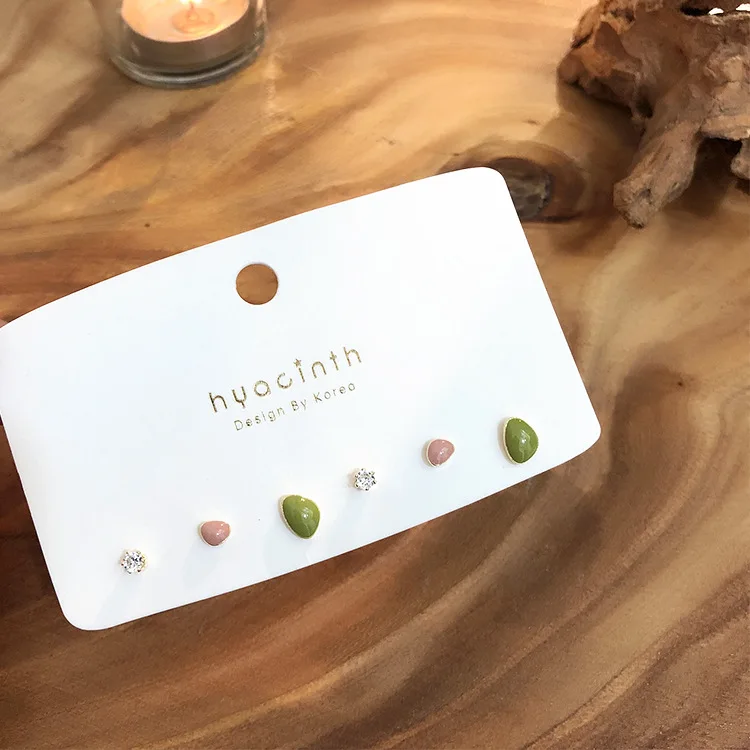 Women's Small Earrings Chic Zircon Earring Female Trendy Accessories Korean Fashion Jewelry
Women's Small Earrings Chic Zircon Earring Female Trendy Accessories Korean Fashion Jewelry