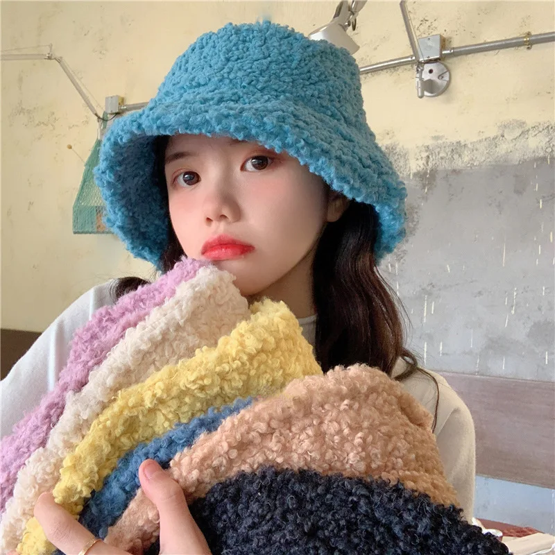 New Outdoor Warm Lamb Faux Fur Bucket Hat Black Solid Fluffy Fishing Cap Panama Women Winter 2020
New Outdoor Warm Lamb Faux Fur Bucket Hat Black Solid Fluffy Fishing Cap Panama Women Winter 2020
