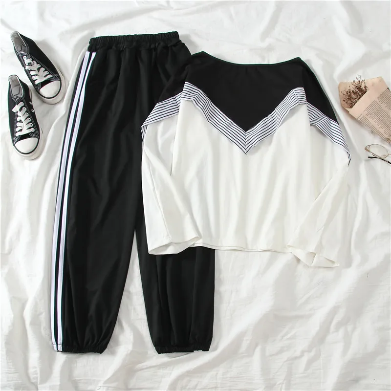 Two Piece Set Women Stripe patchwork O Neck long sleeve T shirt And Long Pants Set korean Casual girl black Tracksuit Pants Suit
Two Piece Set Women Stripe patchwork O Neck long sleeve T shirt And Long Pants Set korean Casual girl black Tracksuit Pants Suit