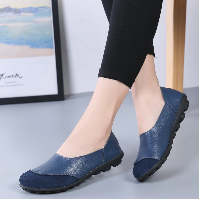 2020 New Ladies Shoes Woman Split Genuine Leather Woman Flats Slip On Woman's Loafers Female Moccasins Shoes Plus Size 35-44
2020 New Ladies Shoes Woman Split Genuine Leather Woman Flats Slip On Woman's Loafers Female Moccasins Shoes Plus Size 35-44