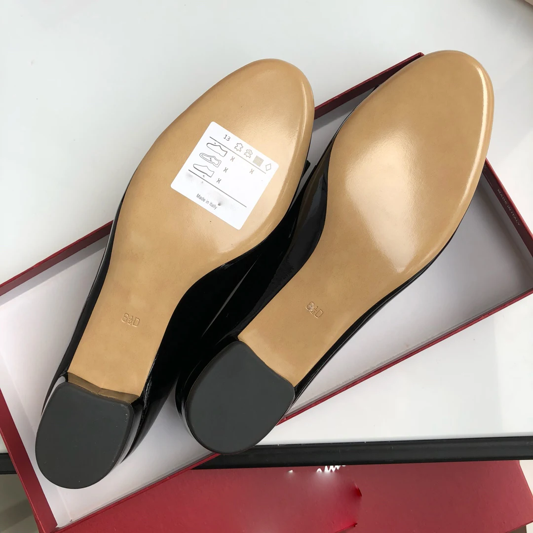 SF gold classic, bow flat bottom series, inherent superiority, simple design, set elegance and comfort as a whole
SF gold classic, bow flat bottom series, inherent superiority, simple design, set elegance and comfort as a whole