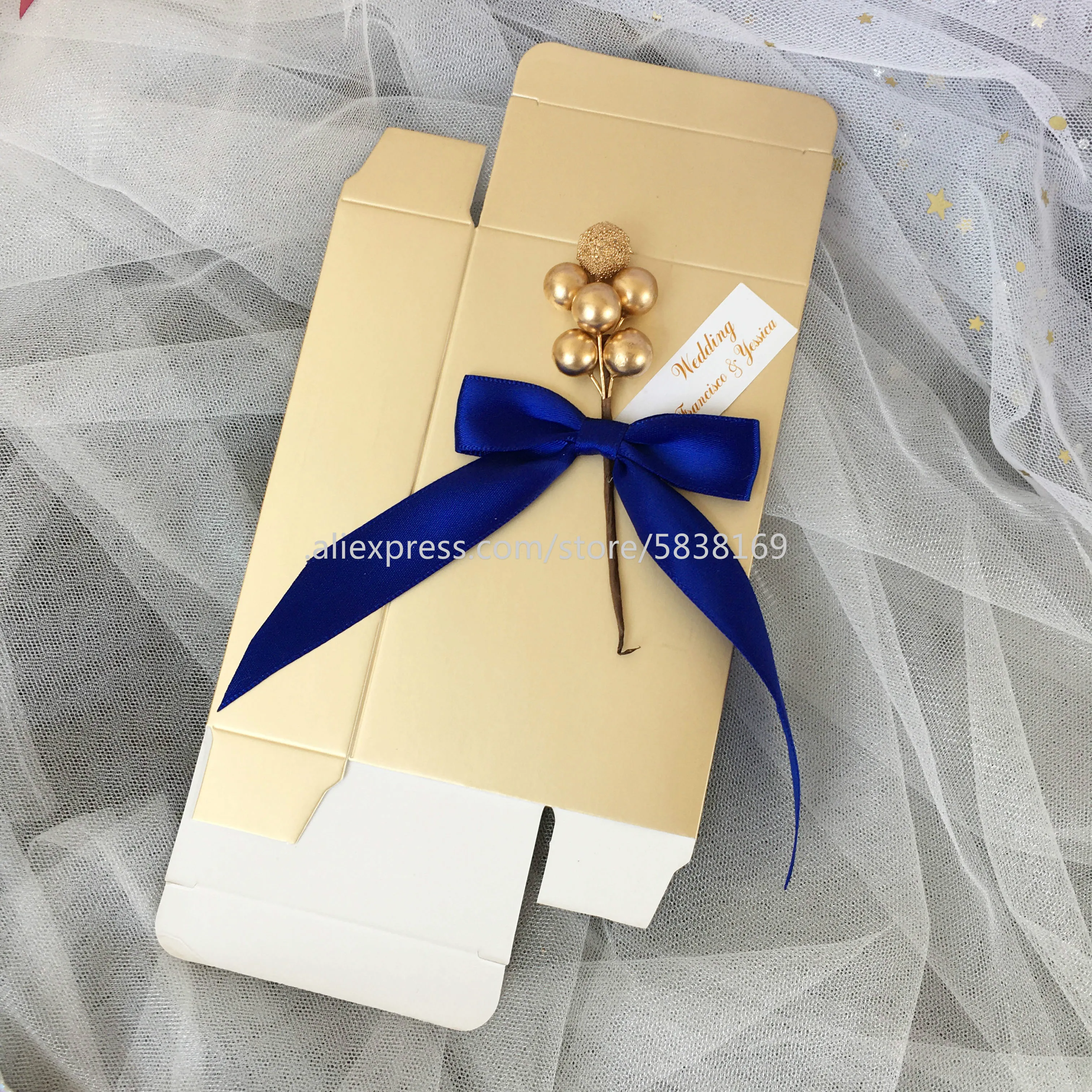 50pcs Custom DIY gold baby announcement party favor boxes candy box wedding gift birthday baby shower gifts packaging for guests 
50pcs Custom DIY gold baby announcement party favor boxes candy box wedding gift birthday baby shower gifts packaging for guests