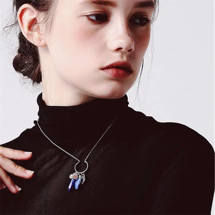 New Natural Stone Ivory Bullet Pendant Short Necklace
New Natural Stone Ivory Bullet Pendant Short Necklace