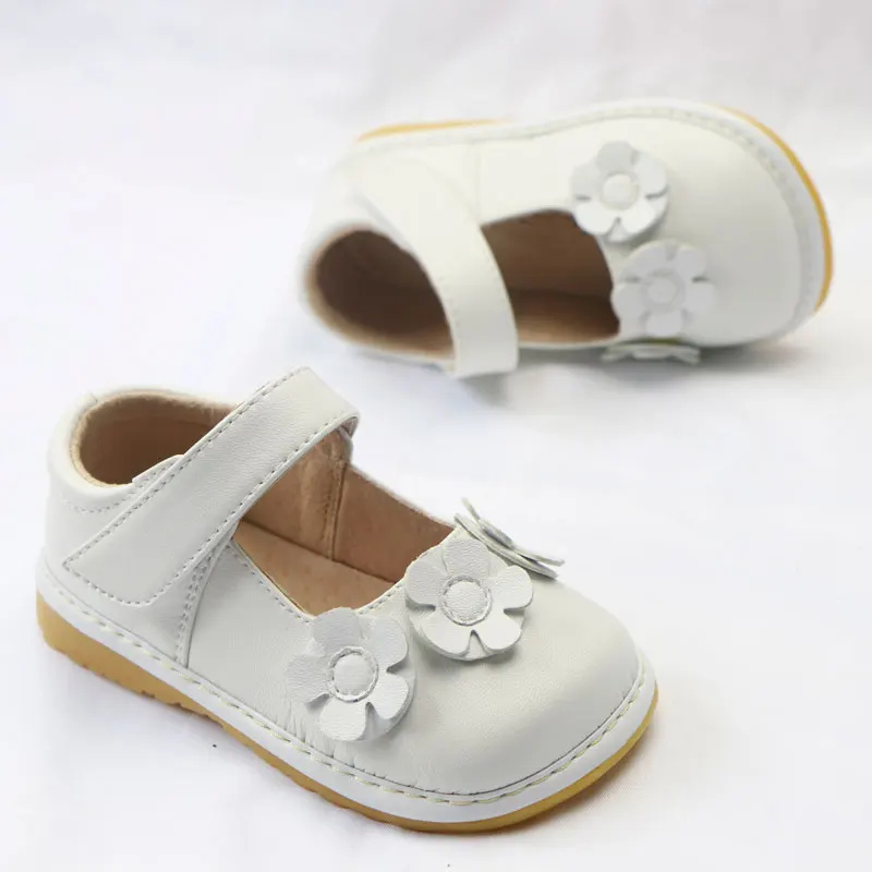 Little Girl Shoes Toddler Girls Squeaky Closed Toe Flower White Hook&Loop Design Princess Mary Jane Kids Party Leather Shoes 1-3 
Little Girl Shoes Toddler Girls Squeaky Closed Toe Flower White Hook&Loop Design Princess Mary Jane Kids Party Leather Shoes 1-3