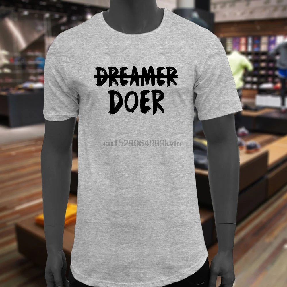 Модный бренд модная черная Мужская футболка Doer Not A Dreamer с мотивацией вдохновения