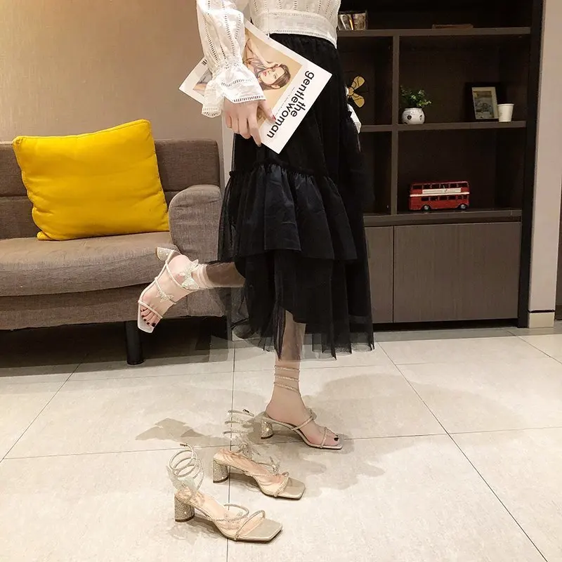 Shoes Luxury Sandals 2021 Summer Square Toe Block Heels Suit Female Beige Bow Fashion New Chunky Sexy High Black Comfort Lace Up
Shoes Luxury Sandals 2021 Summer Square Toe Block Heels Suit Female Beige Bow Fashion New Chunky Sexy High Black Comfort Lace Up