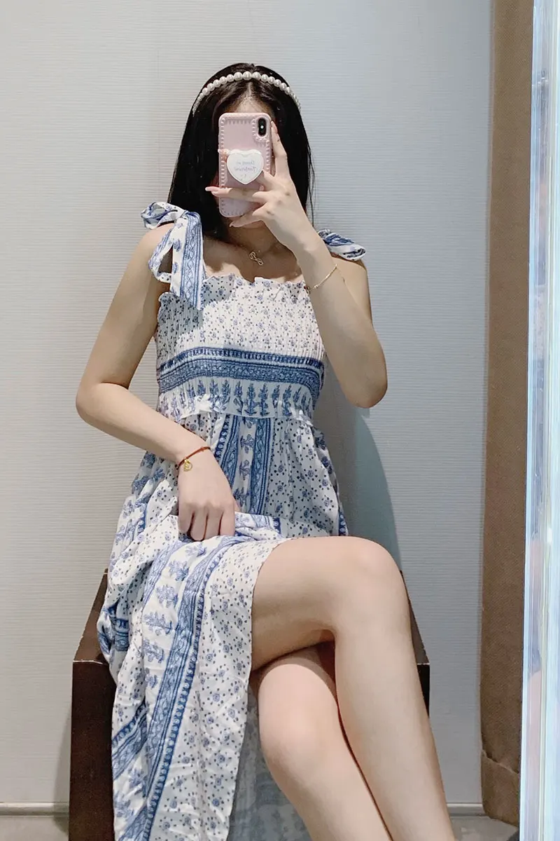 Women's Vintage Bow Printing Slip Dress Korean Style Retro Suspender Long Dress Female Blue Print Pullover Dress
Women's Vintage Bow Printing Slip Dress Korean Style Retro Suspender Long Dress Female Blue Print Pullover Dress