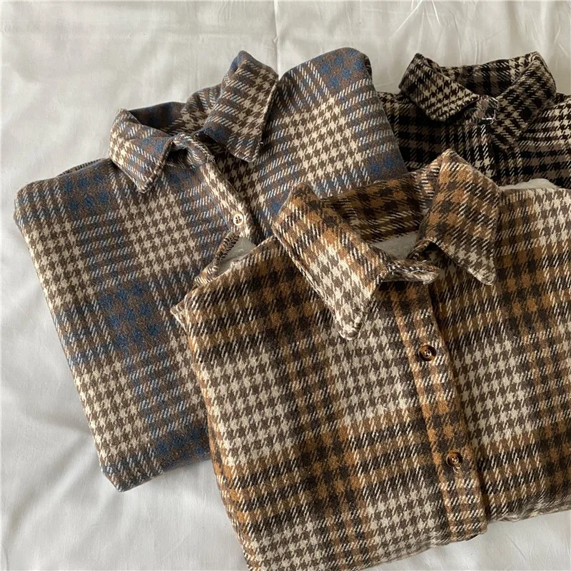 2020 Brand New Winter Warm Women Velvet Thicker Jacket Plaid Shirt Style Coat Female College Style Casual Jacket Outerwear
2020 Brand New Winter Warm Women Velvet Thicker Jacket Plaid Shirt Style Coat Female College Style Casual Jacket Outerwear