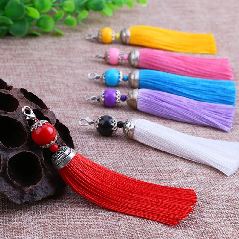 5pcs/lot 14 Colors Polyester Tassel Charms Pendants with Lobster Clasps Tassel Brush for DIY Earrings Jewelry Making Findings
5pcs/lot 14 Colors Polyester Tassel Charms Pendants with Lobster Clasps Tassel Brush for DIY Earrings Jewelry Making Findings