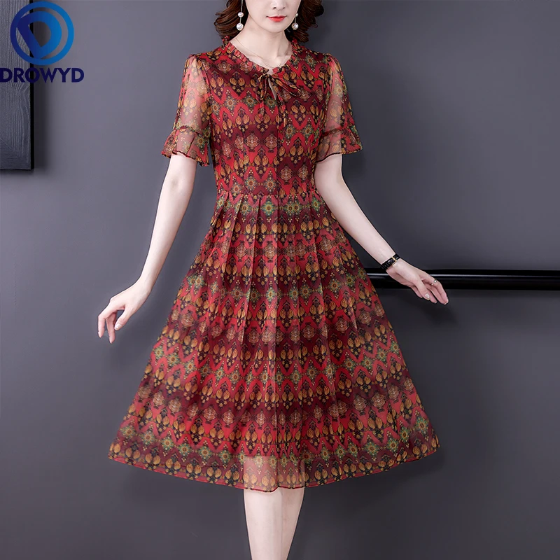 2021 Fashion Floral Mulberry Silk Midi Sundress Women Vintage Short Sleeve Chiffon Beach Summer Elegant Bodycon Party Vestidos
2021 Fashion Floral Mulberry Silk Midi Sundress Women Vintage Short Sleeve Chiffon Beach Summer Elegant Bodycon Party Vestidos
