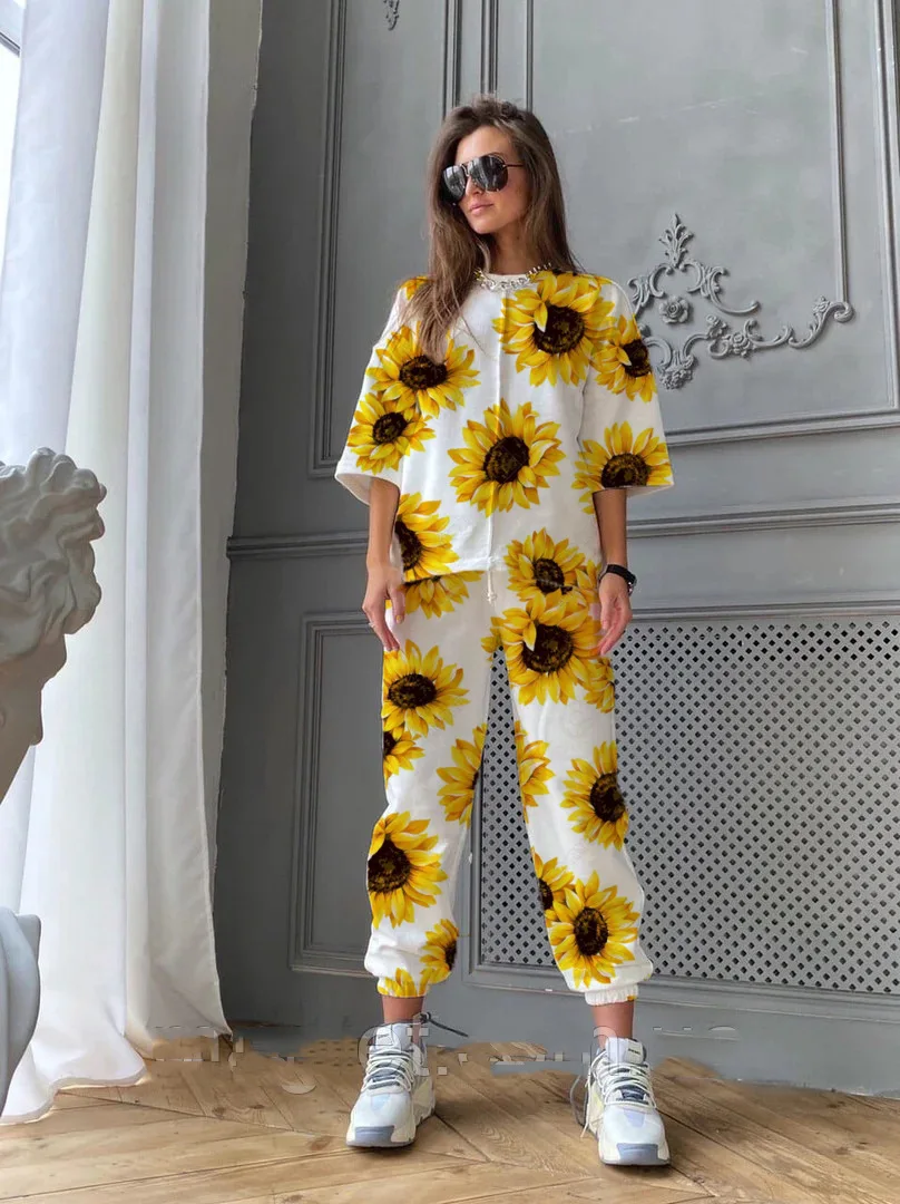 Casual Women's Trouser Suit Tie-dye Printed Short-sleeved T-shirt + Sports Pants Loose Casual Two-piece Sportswear
Casual Women's Trouser Suit Tie-dye Printed Short-sleeved T-shirt + Sports Pants Loose Casual Two-piece Sportswear