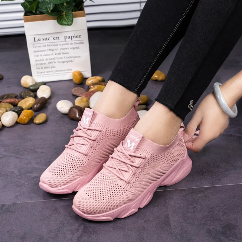 Sneakers Women's New Breathable Casual Soft Bottom Running Shoes Women Lace-up Soorts Shoes Fashion White Sports Sneakers 
Sneakers Women's New Breathable Casual Soft Bottom Running Shoes Women Lace-up Soorts Shoes Fashion White Sports Sneakers