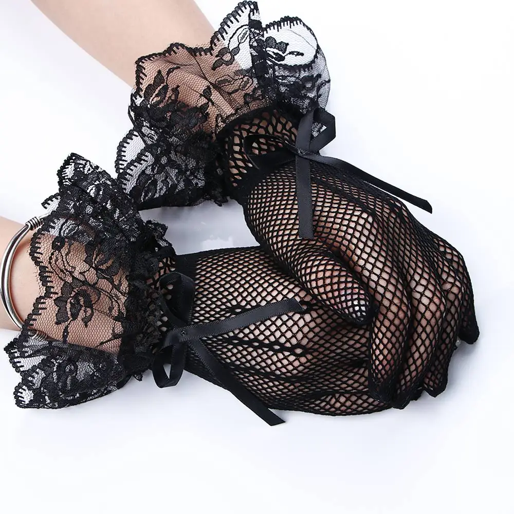 Black Lace Fishnet Gloves Sexy Female Five-finger Short Lace Gloves Thin Dance Retro Party Black White Gloves
Black Lace Fishnet Gloves Sexy Female Five-finger Short Lace Gloves Thin Dance Retro Party Black White Gloves