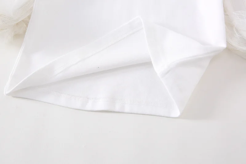 2021 Spring Girls Blouse Lace Sleeve Girls Shirts Lace Base Tops Korean Style Girls White Shirt 
2021 Spring Girls Blouse Lace Sleeve Girls Shirts Lace Base Tops Korean Style Girls White Shirt