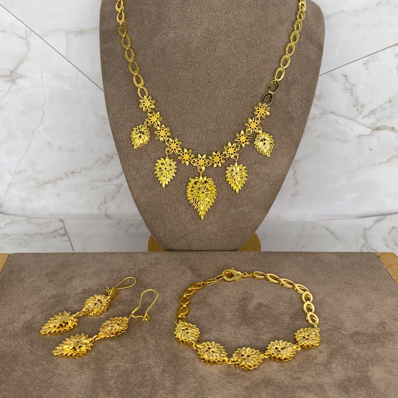 Ethiopian Jewelry Set Gold Color African Wedding Gift Arab Bride Dowry Necklace/Bracelet/Earrings Sets for Women Dubai Fashion
Ethiopian Jewelry Set Gold Color African Wedding Gift Arab Bride Dowry Necklace/Bracelet/Earrings Sets for Women Dubai Fashion
