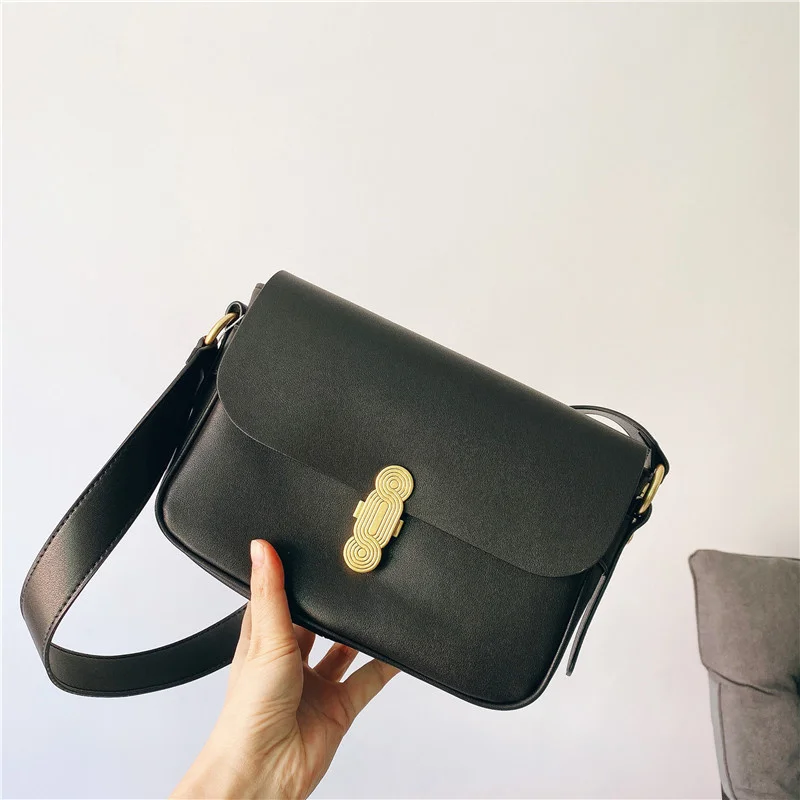 Genuine Leather New Shoulder Bags Luxury Designer 8-shaped Lock Women Messenger Bags 2021casual Armpit Crossbody Bag for Ladies
Genuine Leather New Shoulder Bags Luxury Designer 8-shaped Lock Women Messenger Bags 2021casual Armpit Crossbody Bag for Ladies
